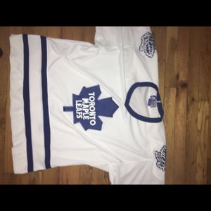 TORONTO MAPLE LEAFS JERSEY